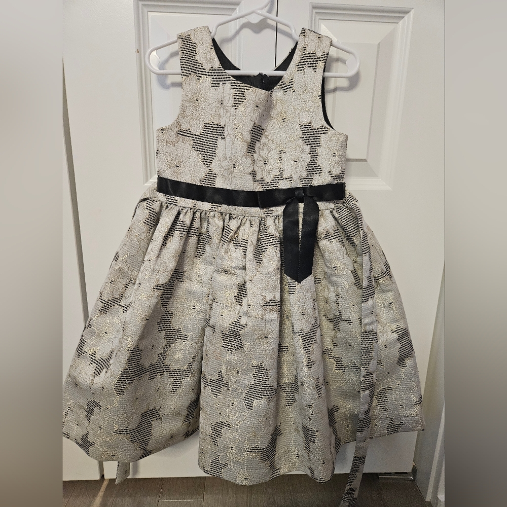 Jaquard dress